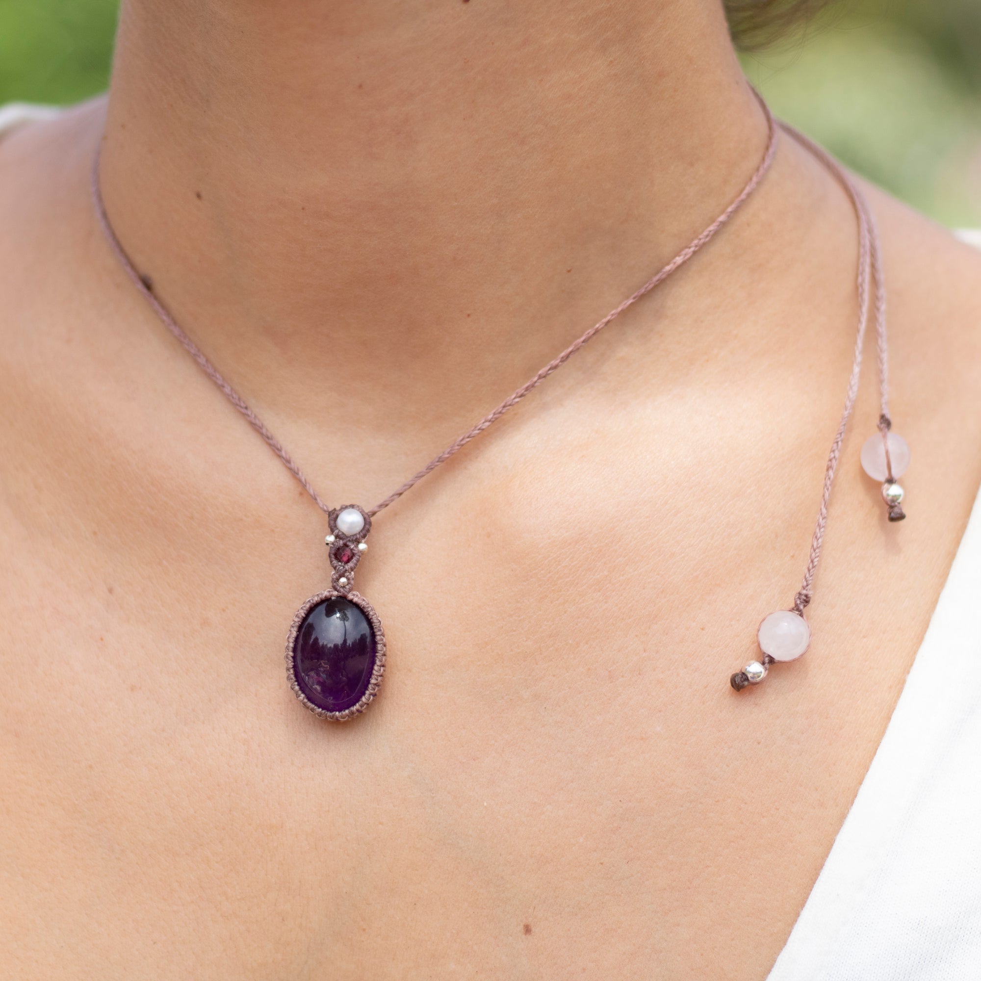 Collar de Amatista, Granates, Perlas y Cuarzo Rosa