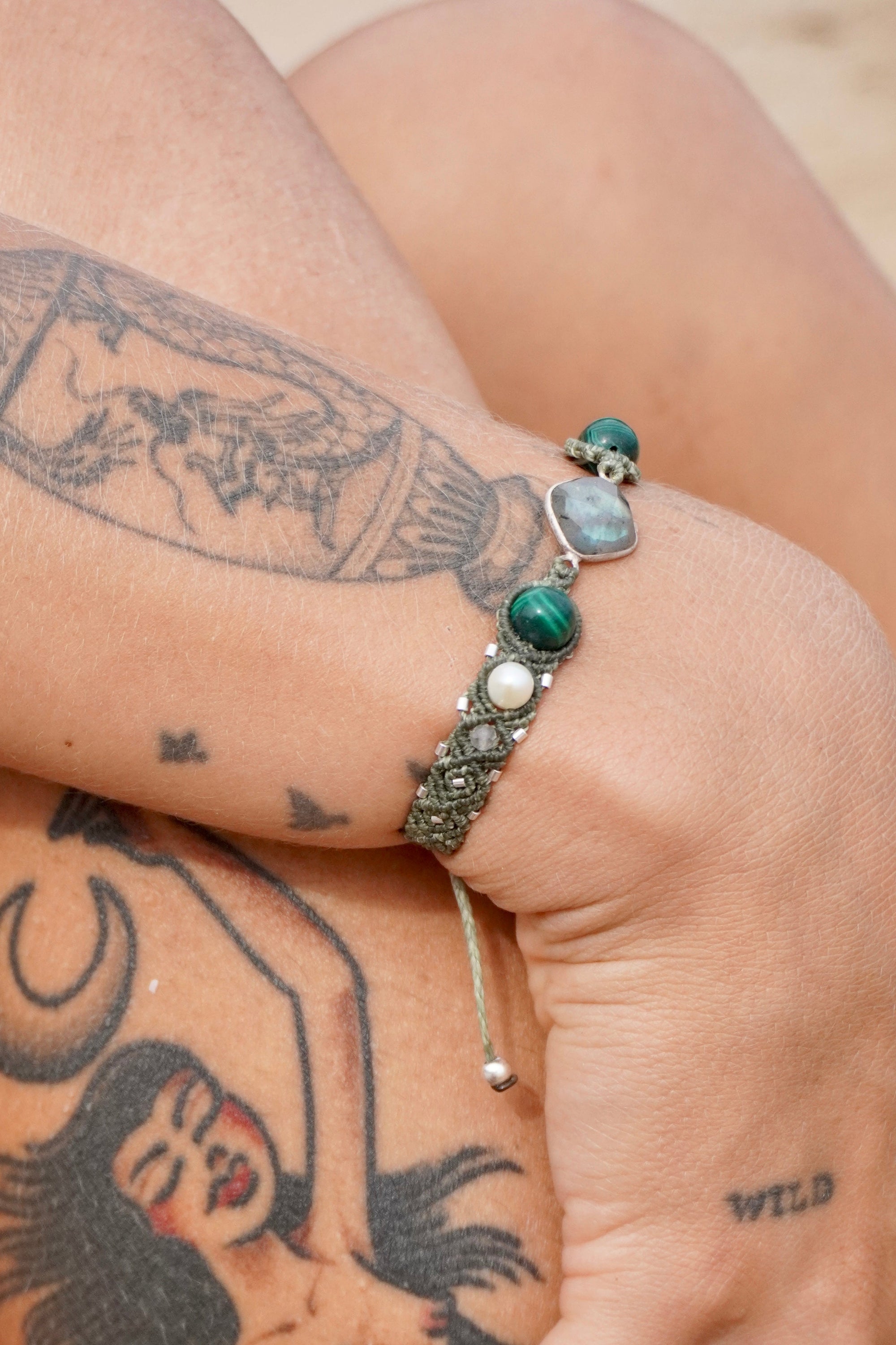 Pulsera de Labradorita, Malaquita y Perlas