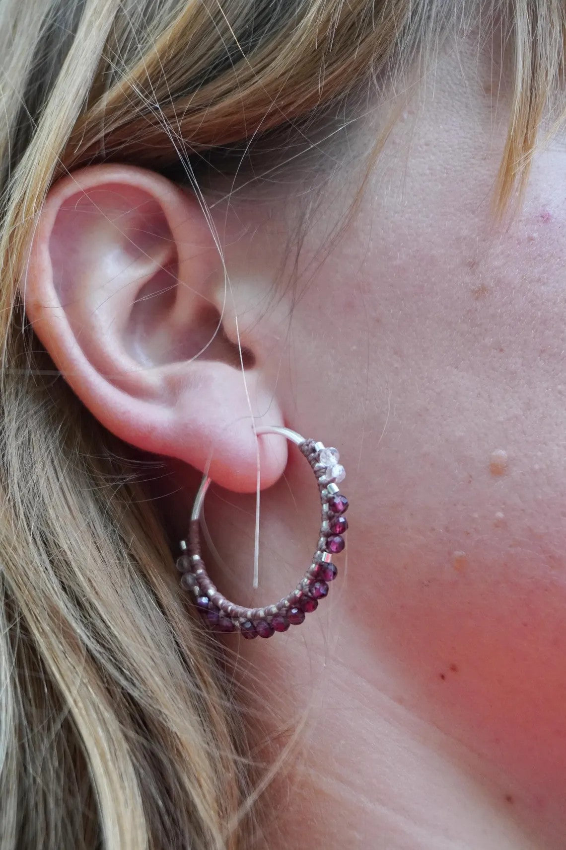 Aros de plata con Granate y Cuarzo Cristal