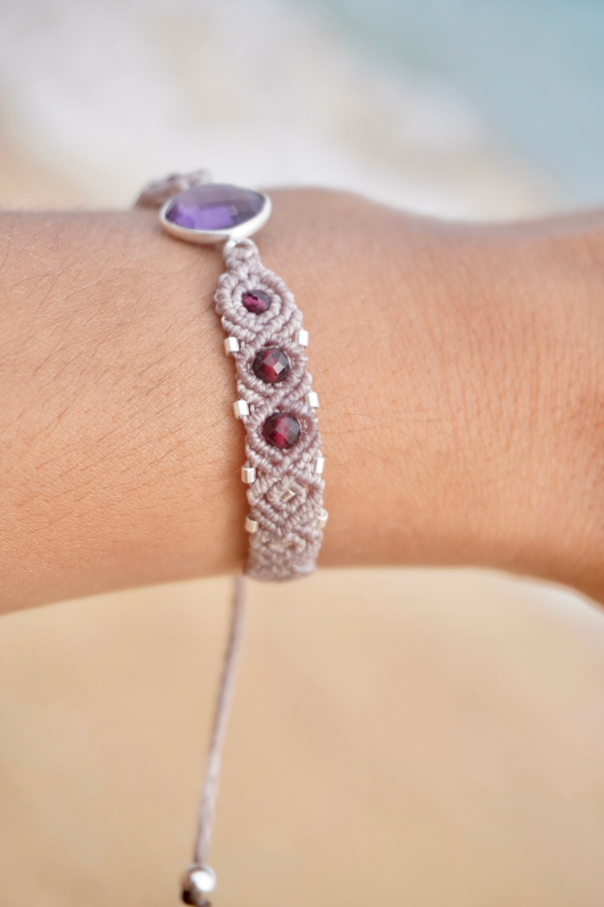 Pulsera de Amatista y Granates