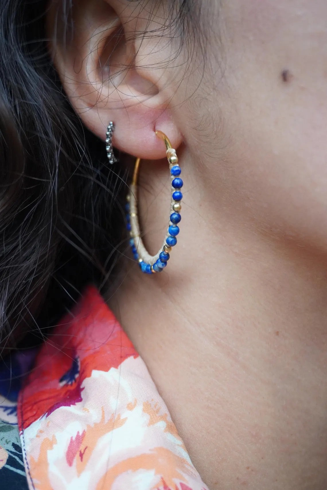 Aros de oro con Lapislázuli