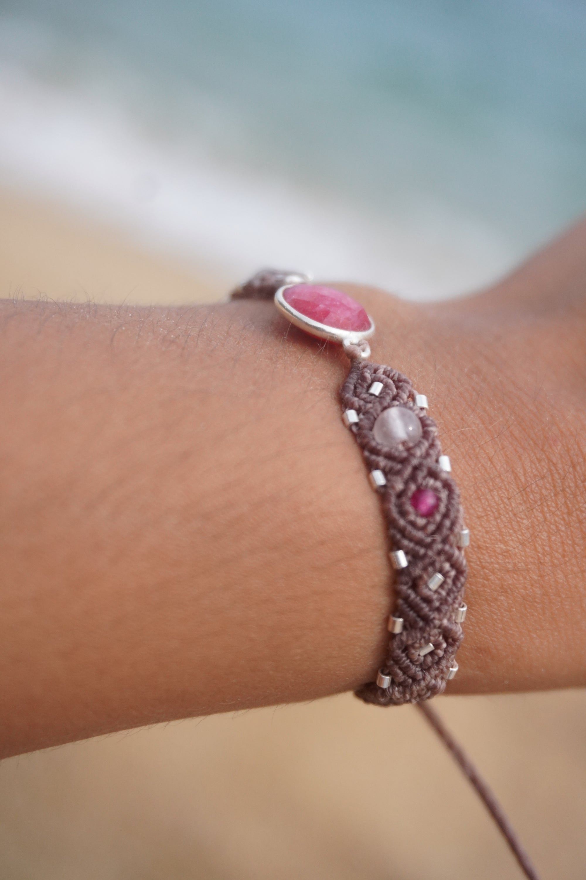 Pulsera de Rubí y Cuarzo Rosa