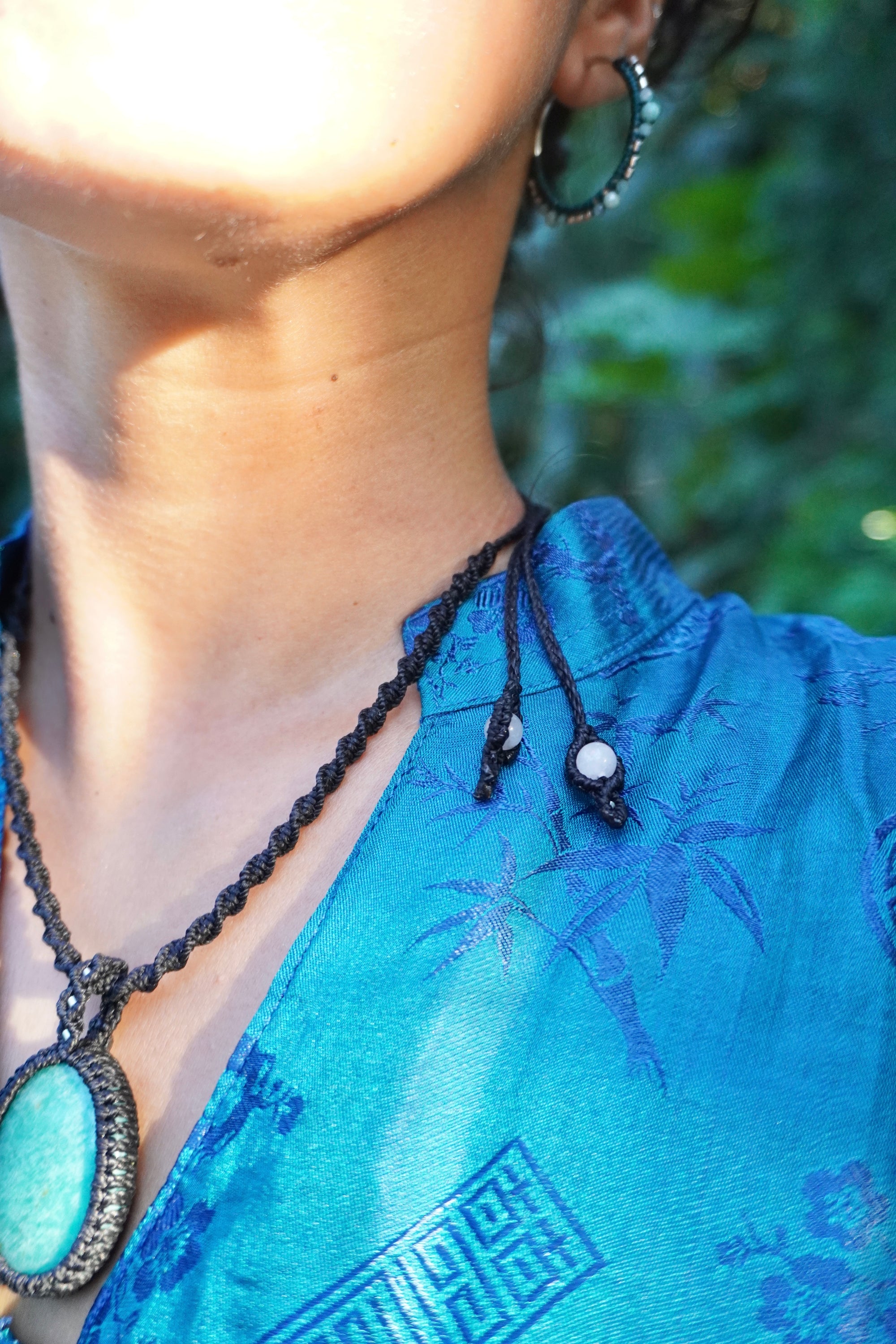 Collar de macramé con Amazonita y Cuarzo Rosa