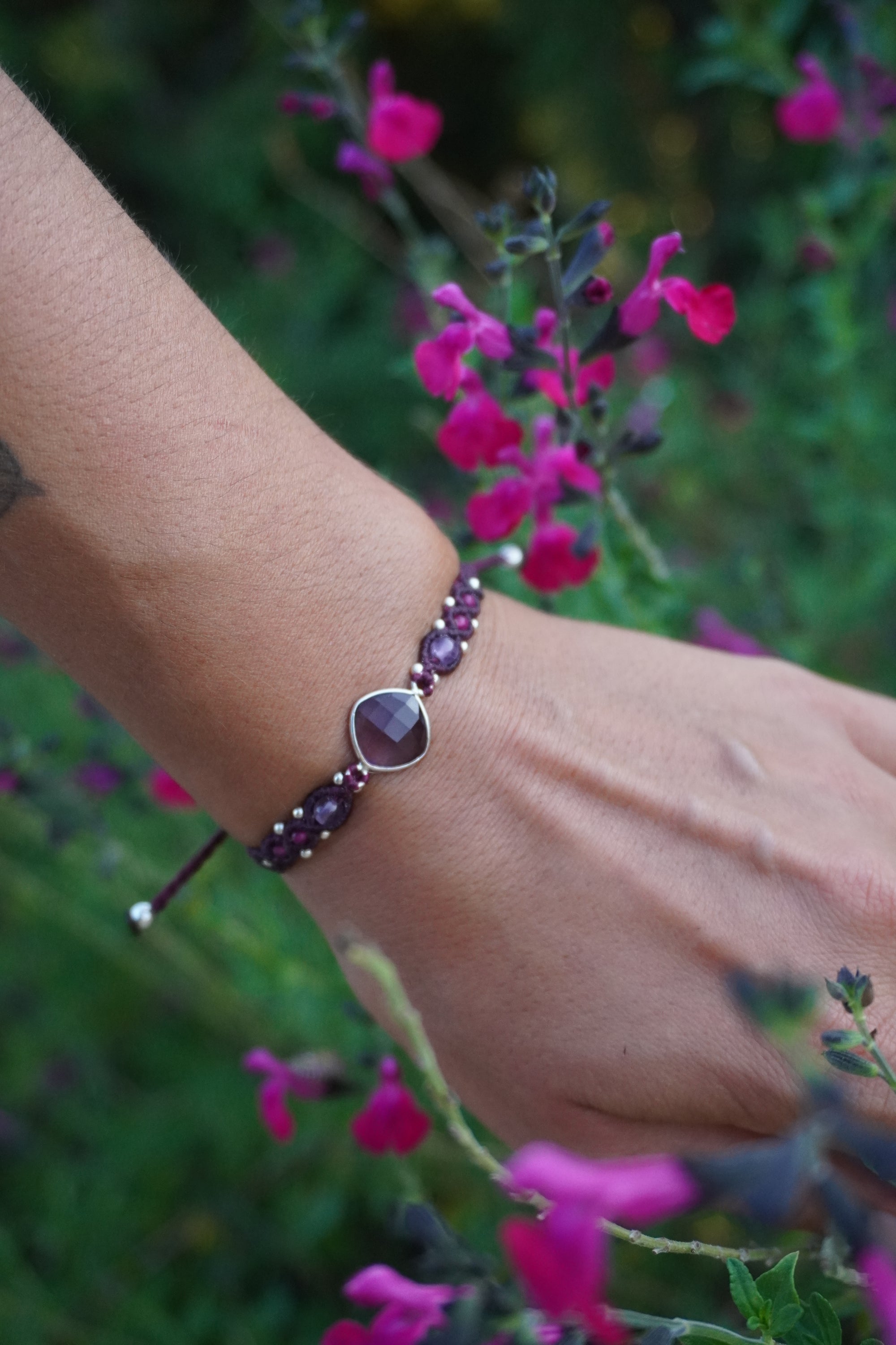 Pulsera de Amatista y Rubí