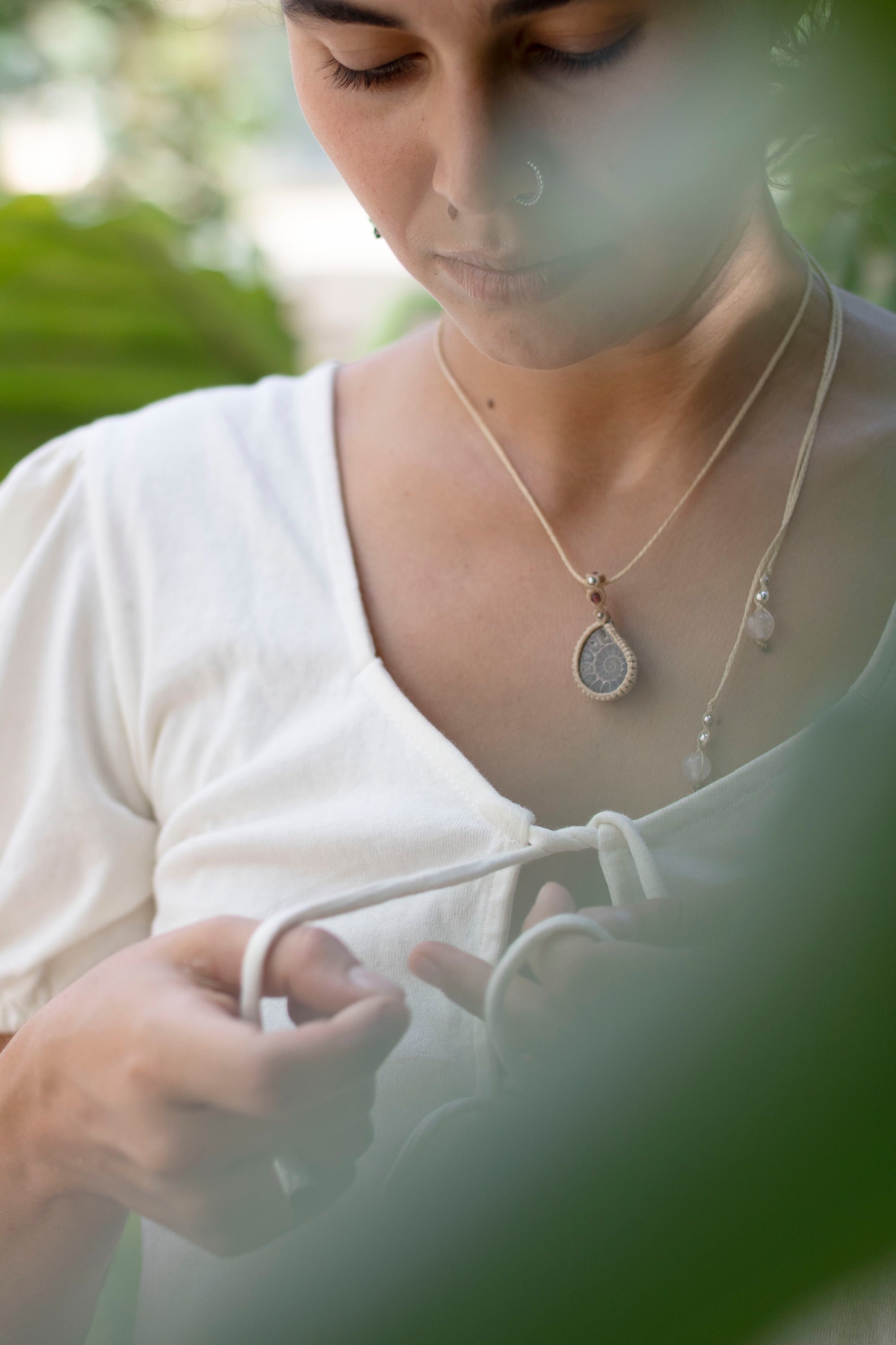 Collar de Amonnite, Granate y Cuarzo Rosa
