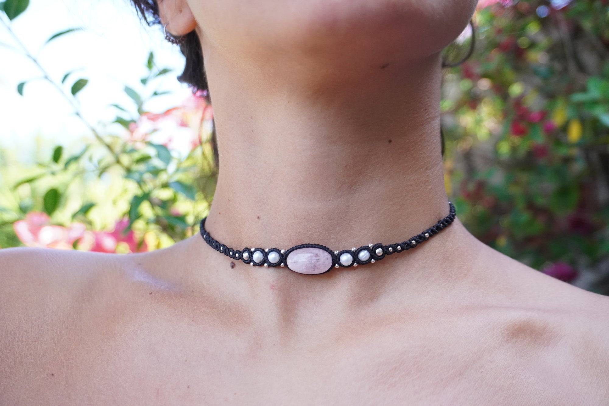 Choker de Rodonita, Perlas y Amatista