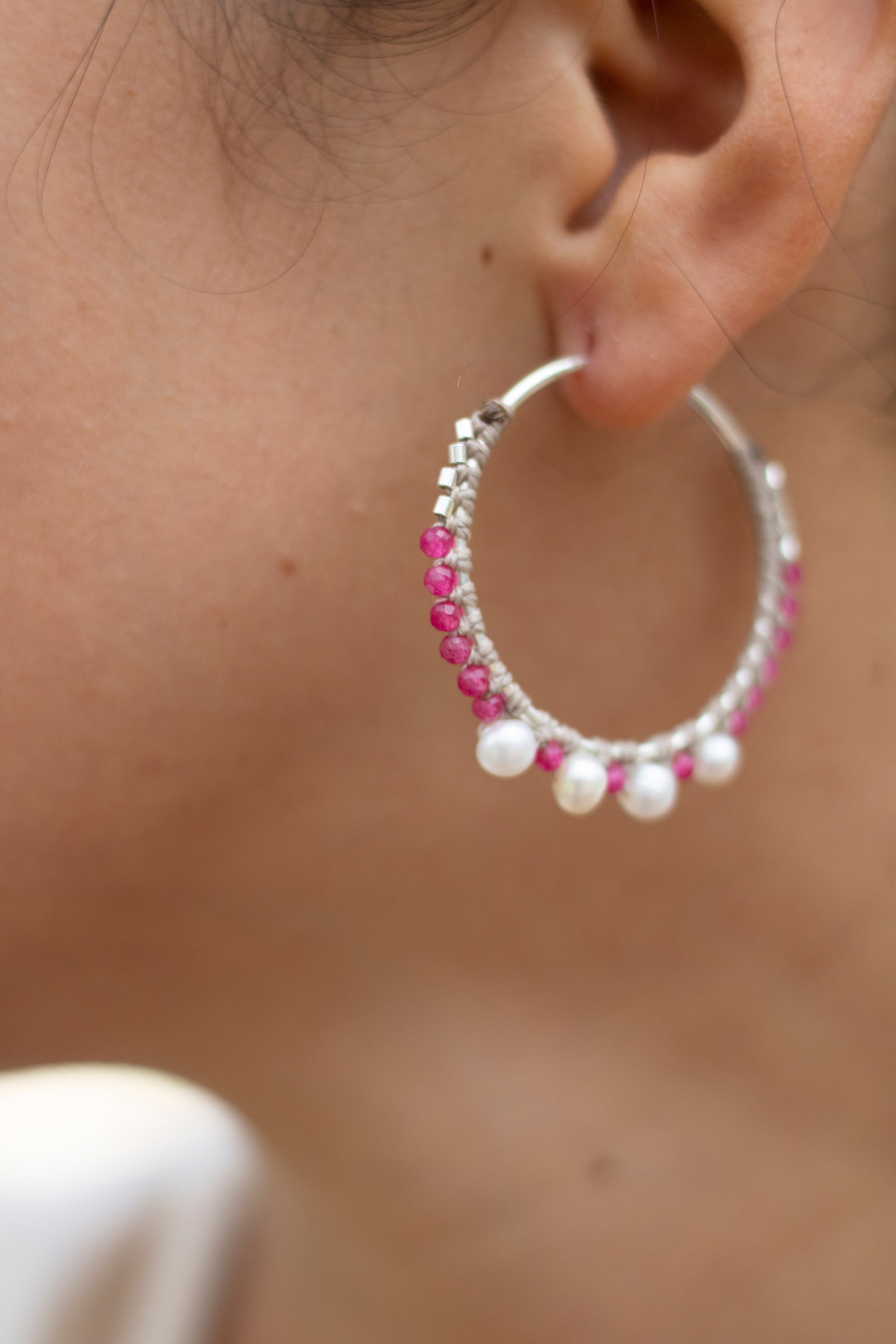 Aros de plata con Perlas y Rubí