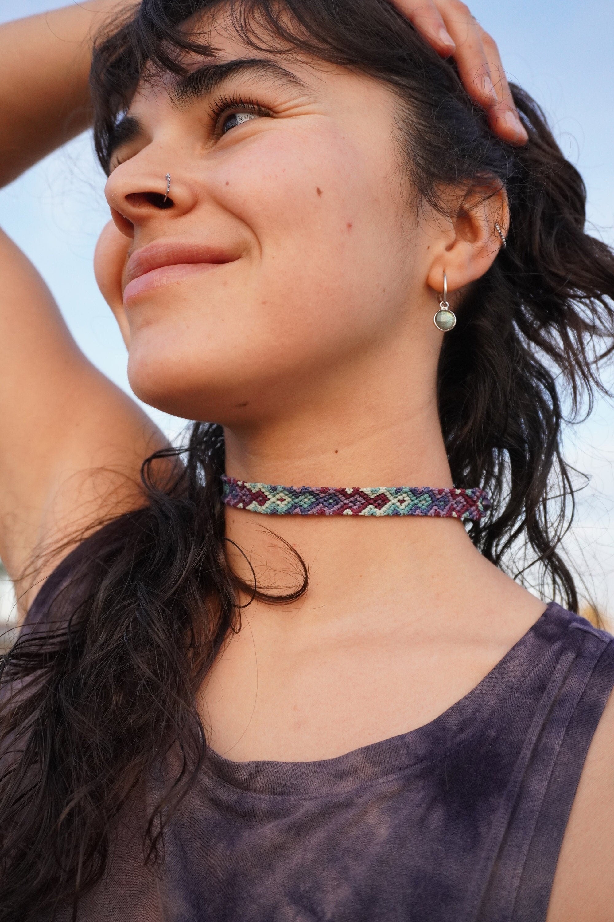 Chocker de macramé azulado con Amatista