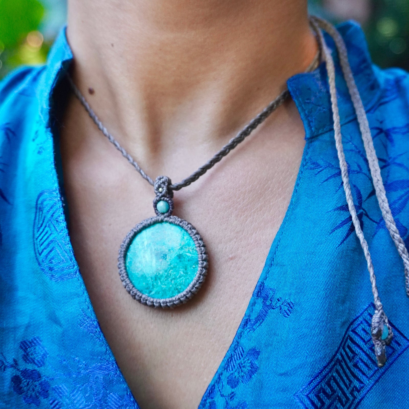 Collar de macramé con Criscola y Amazonita