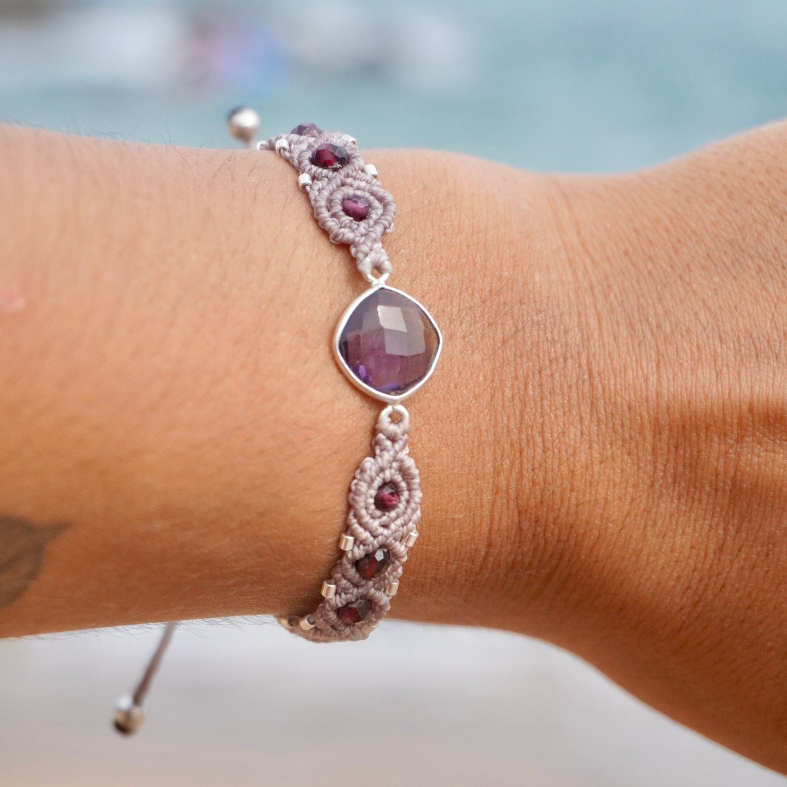 Pulsera de Amatista y Granates