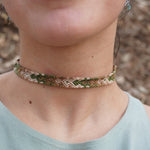 Choker de macramé con Labradorita y Cuarzo verde