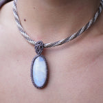 Collar de Piedra Luna Arcoiris