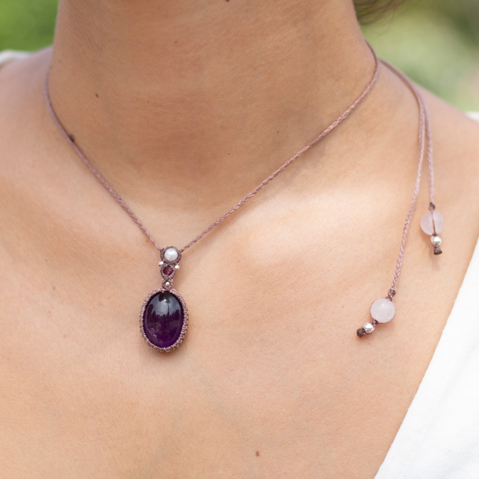 Collar de Amatista, Granates, Perlas y Cuarzo Rosa