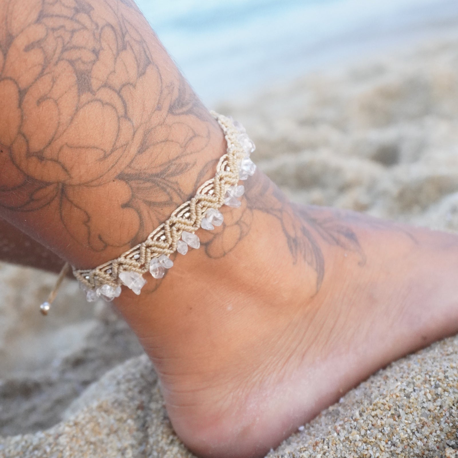 Tobillera de macramé con Cuarzo cristal