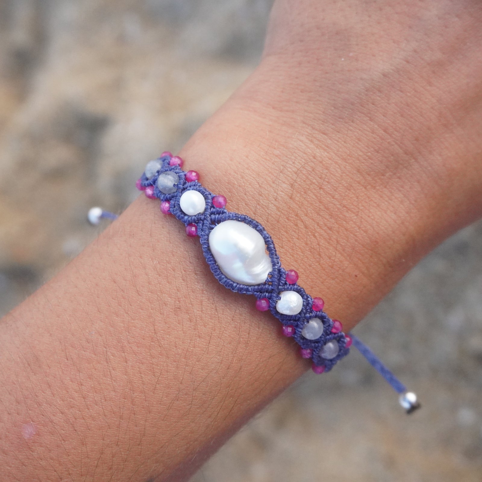 Pulsera de Perlas, Labradorita y Rubíes
