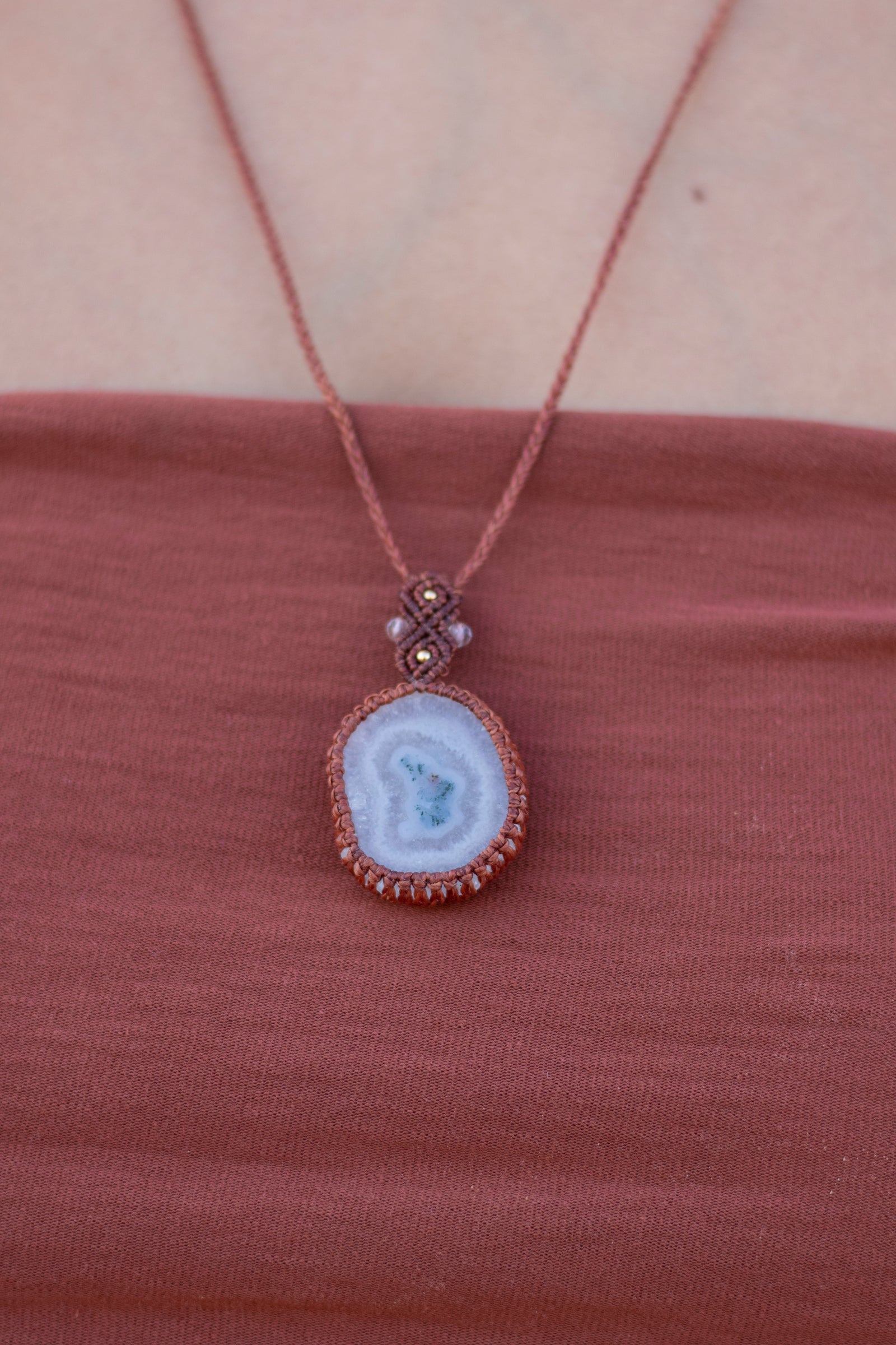 Collar de Cuarzo Solar, Cuarzo Cristal y Cuarzo Rosa