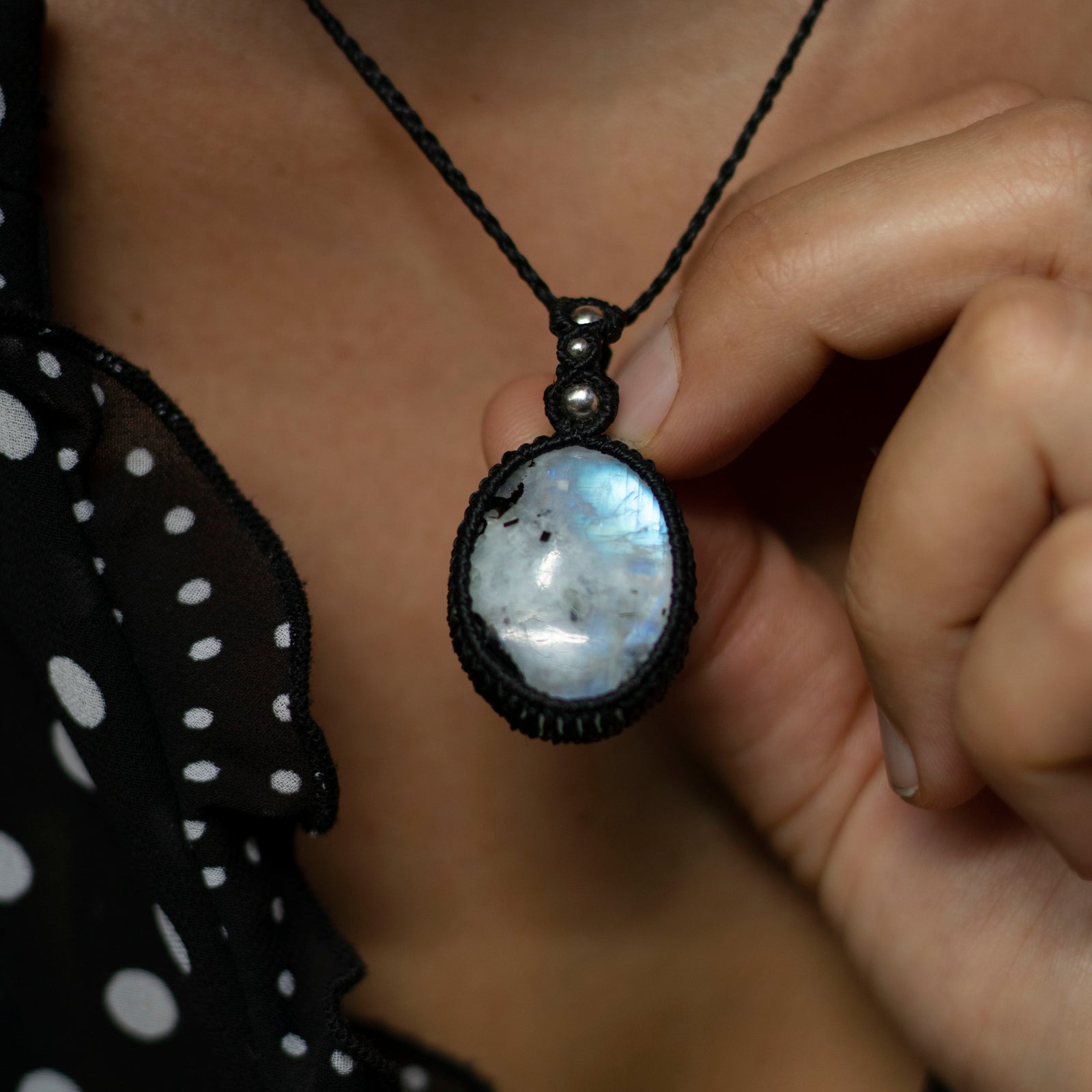 Collar de Piedra Luna Arcoiris y Amatista