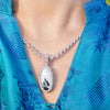 Collar de macramé con Piedra Luna Arcoiris y Cuarzo Rosa