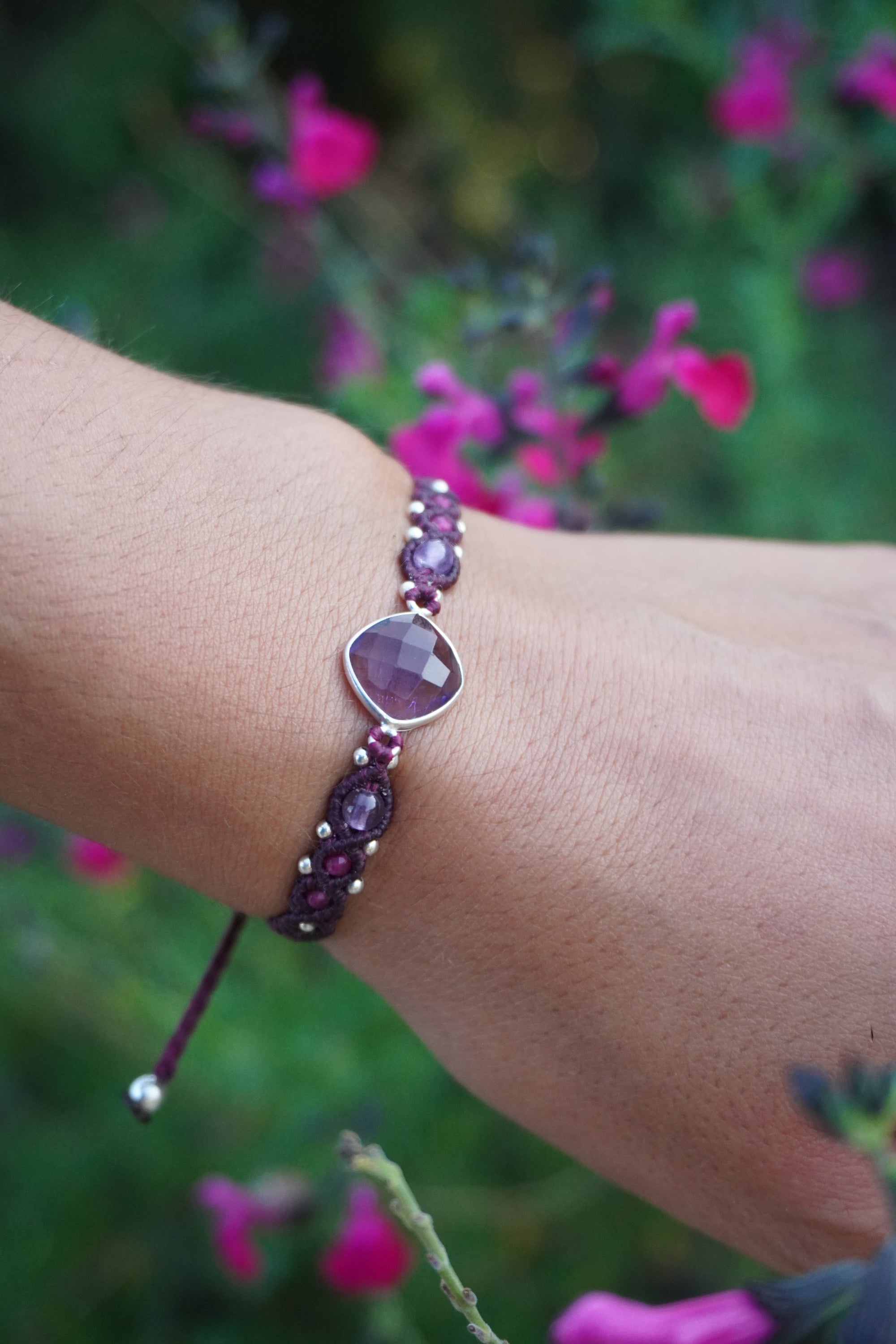 Pulsera de Amatista y Rubí