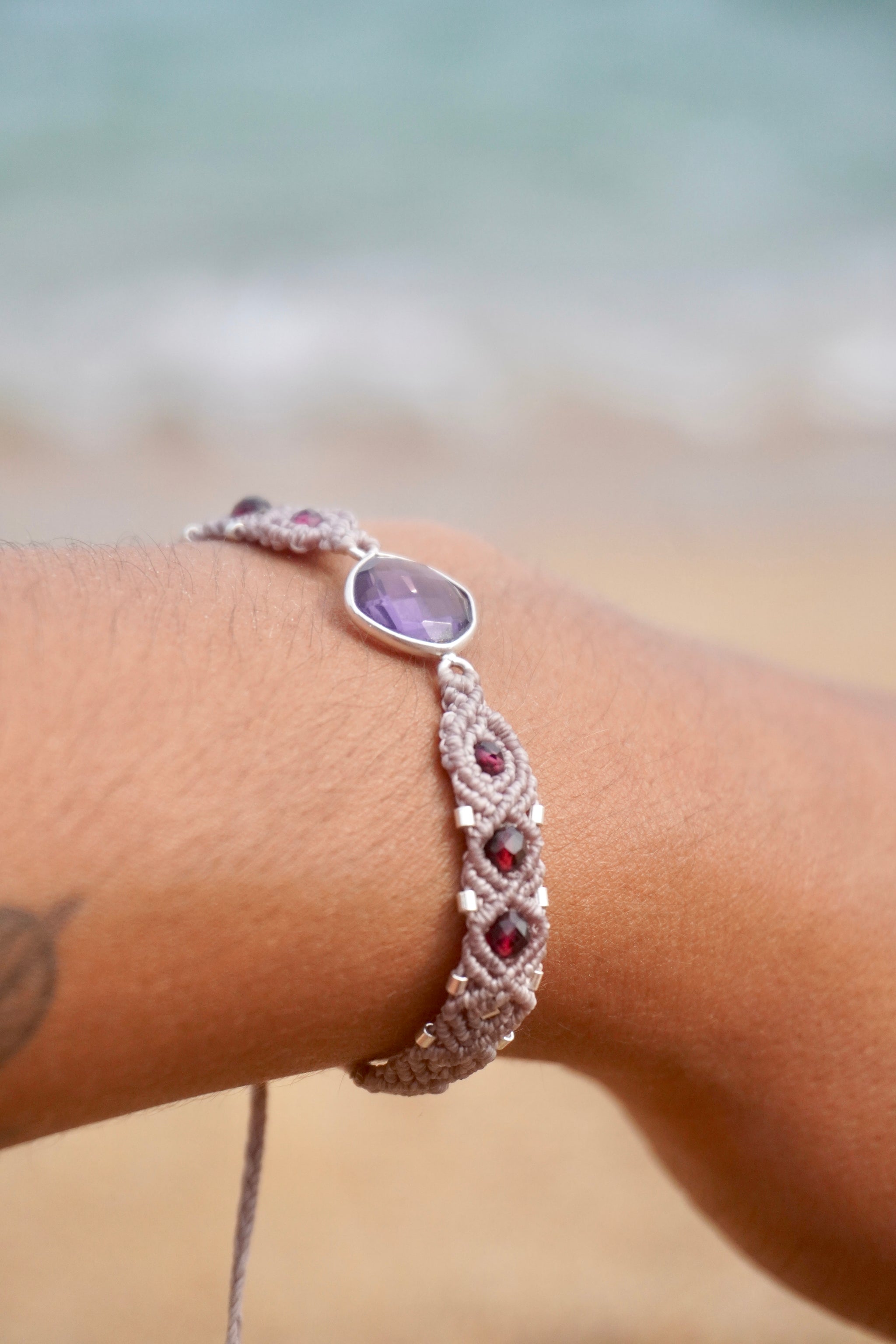 Pulsera de Amatista y Granates