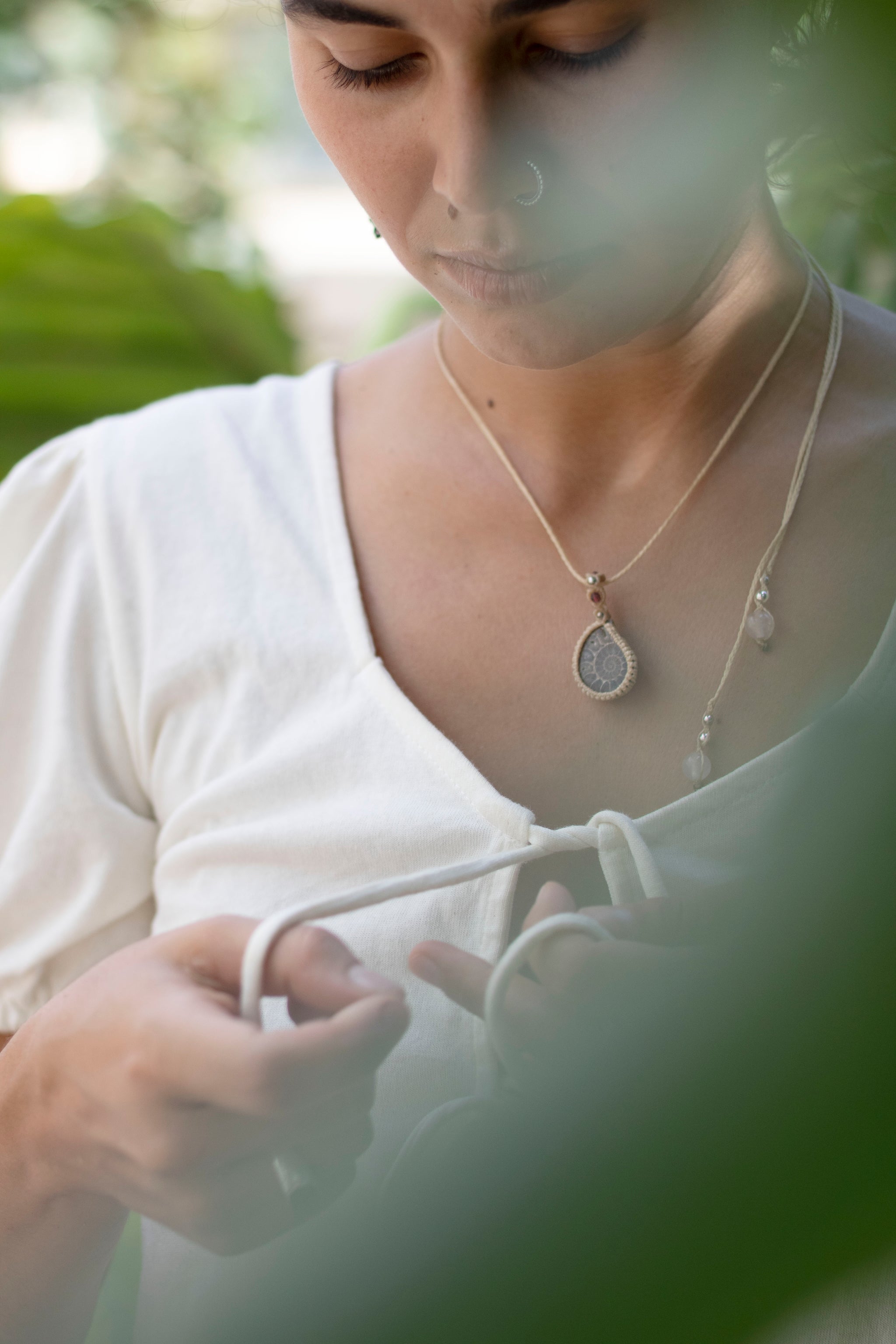 Collar de Amonnite, Granate y Cuarzo Rosa