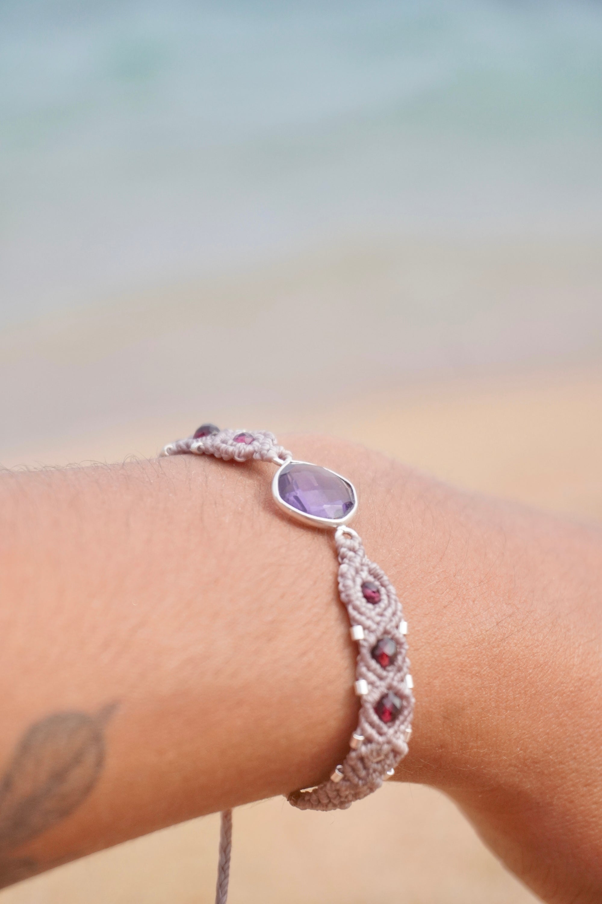 Pulsera de Amatista y Granates