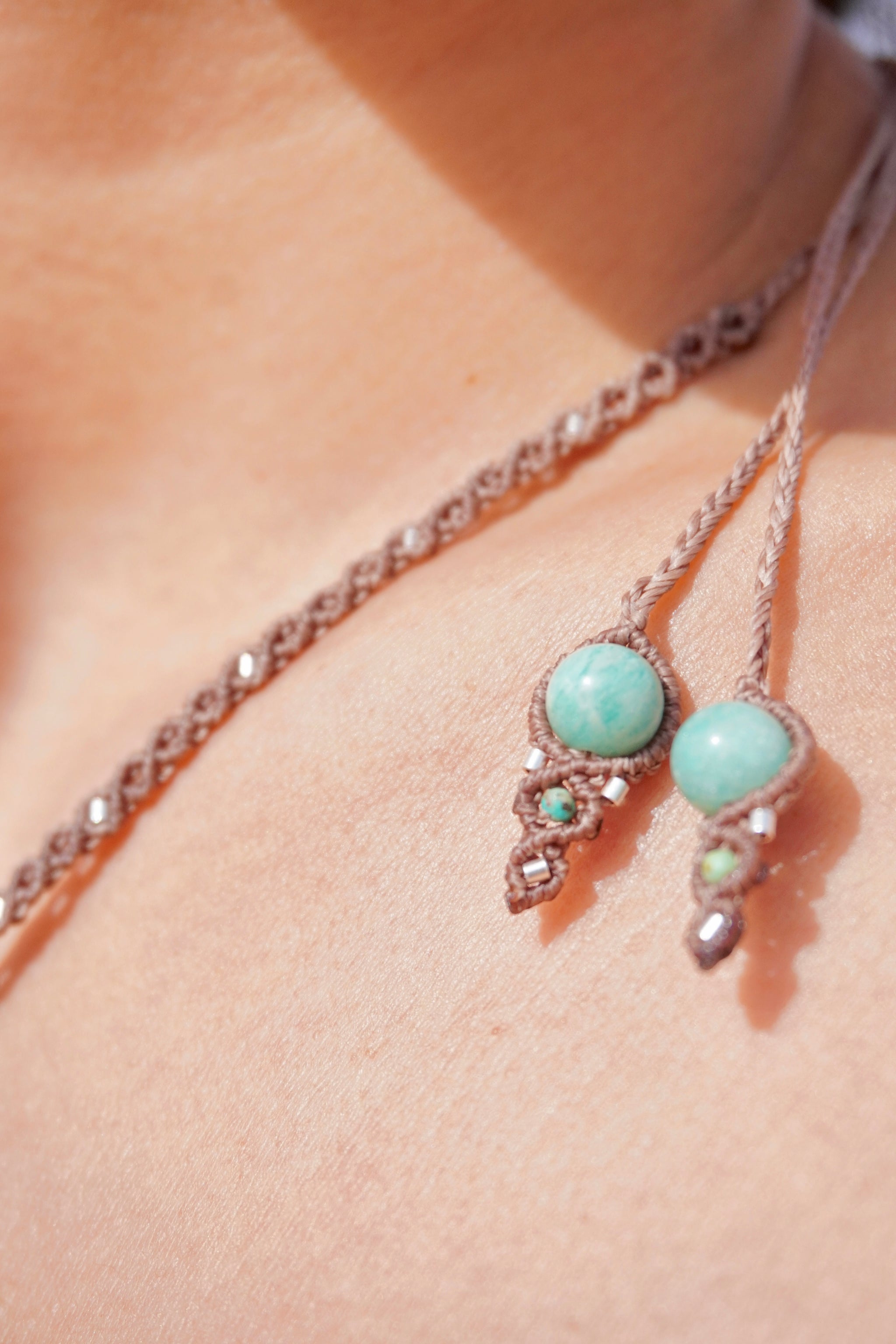 Collar de Crisocola con Pirita, Perla, Amazonita y Turquesa