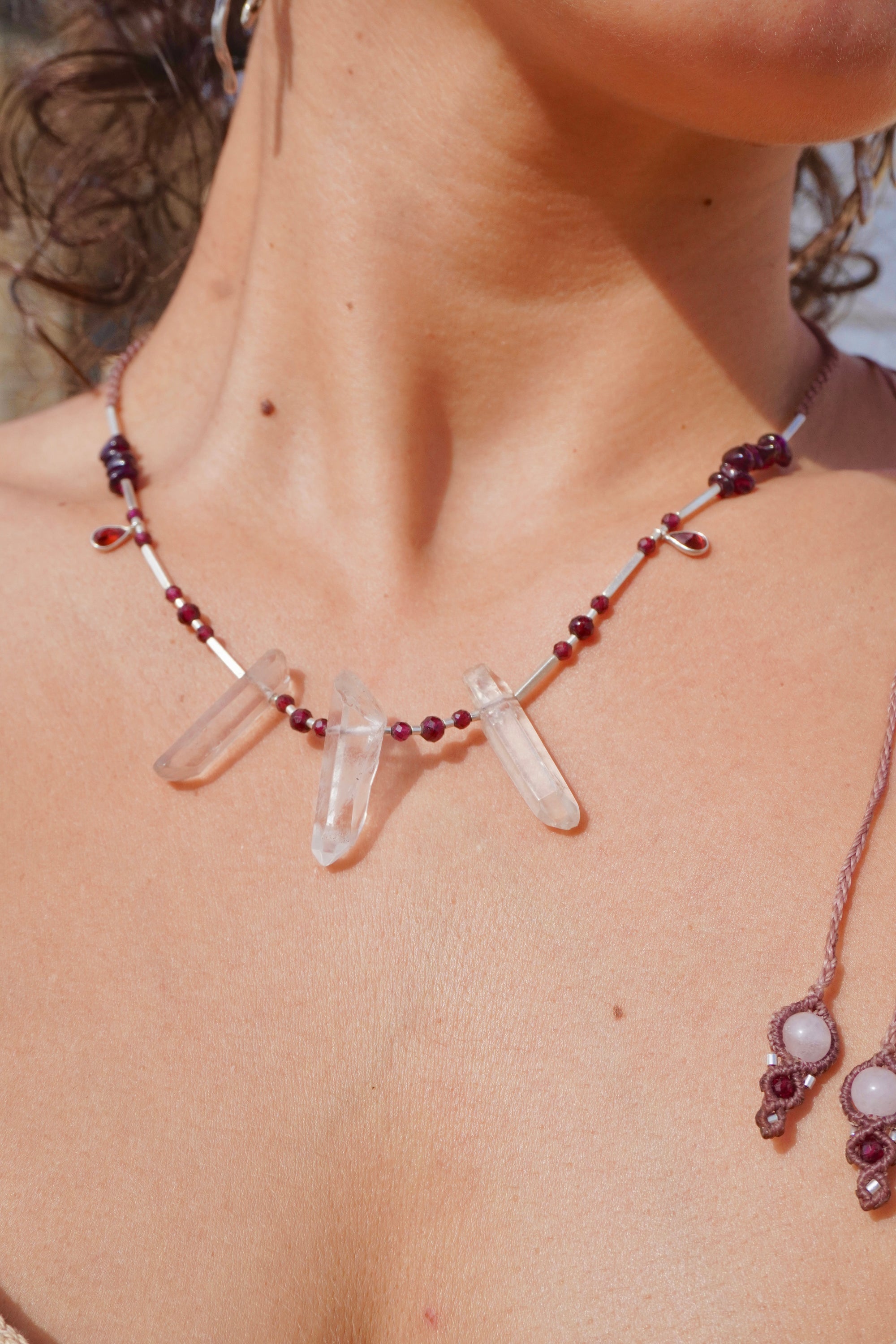 Collar puntas de Cuarzo, Granates y Cuarzo rosa