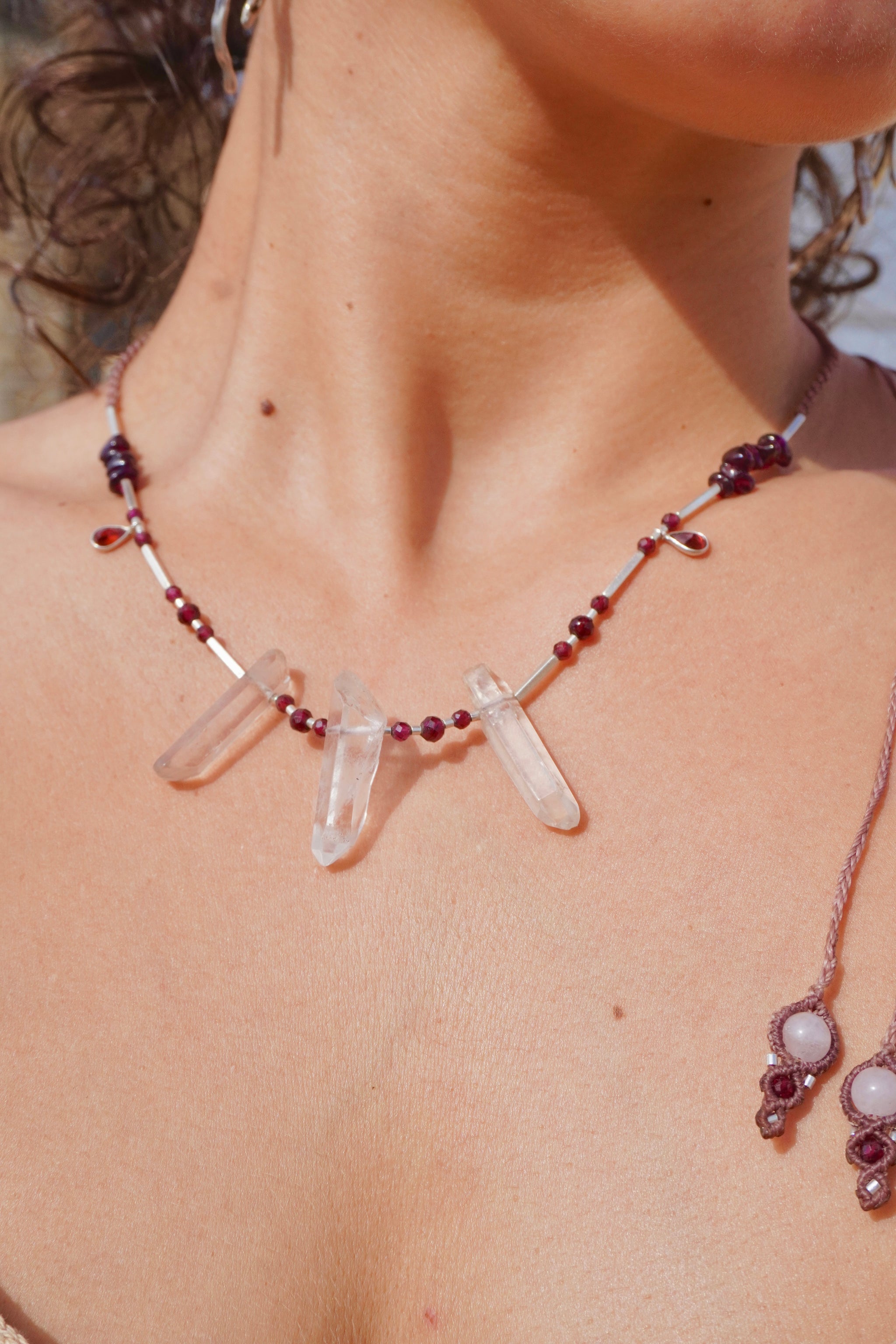 Collar puntas de Cuarzo, Granates y Cuarzo rosa