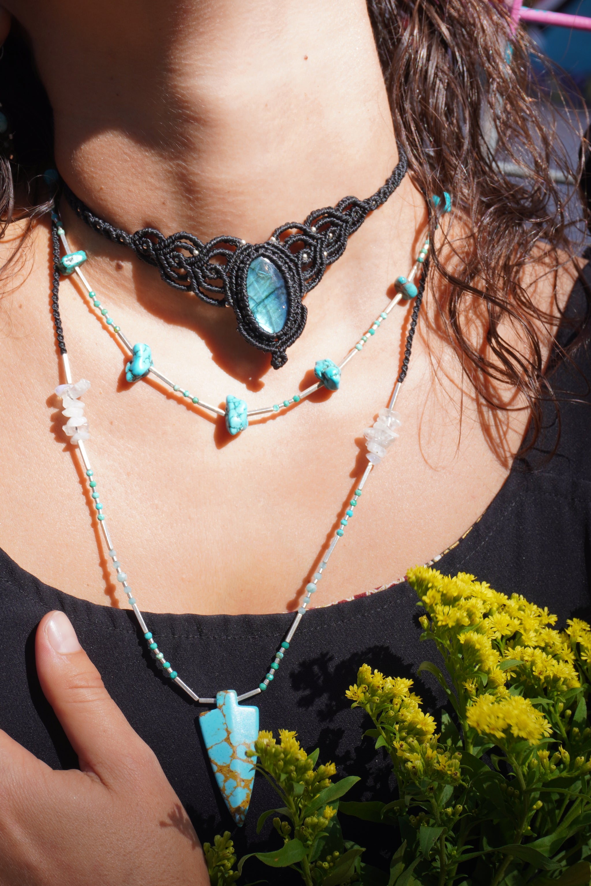 Collar Punta de Turquesa, Amazonita, Piedra Luna Arcoíris y Labradorita