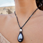 Collar de Piedra Luna Arcoíris, perla, amatista y cuarzo rosa