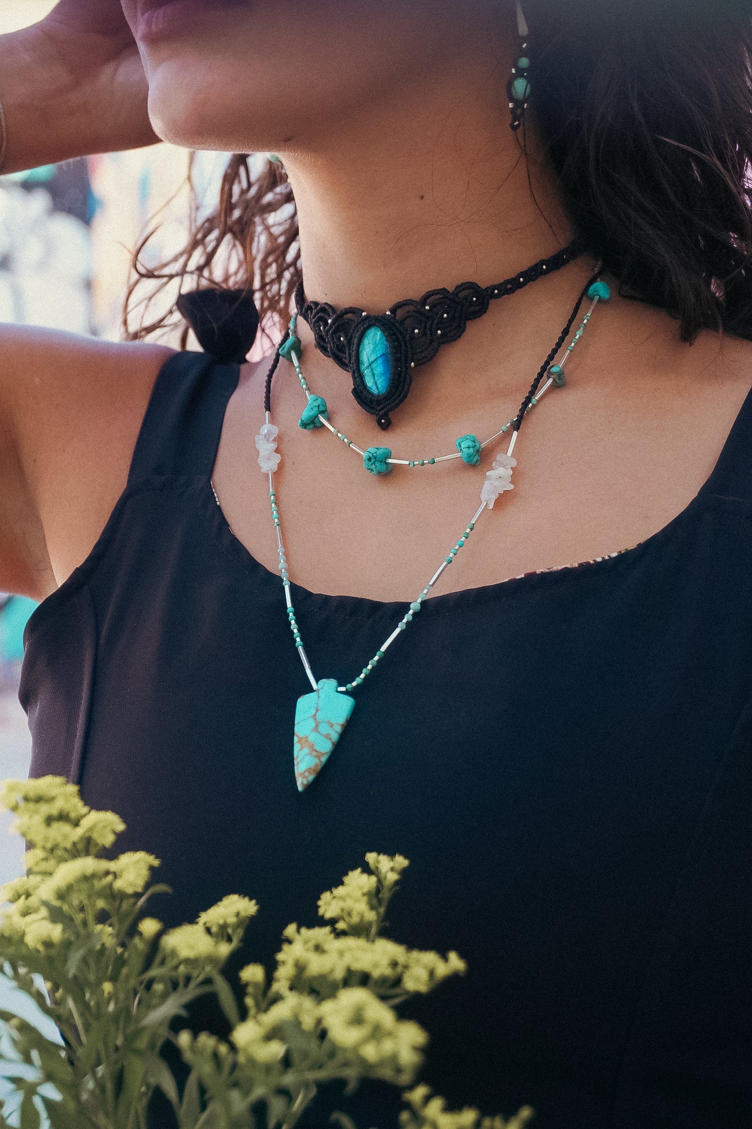 Collar Punta de Turquesa, Amazonita, Piedra Luna Arcoíris y Labradorita