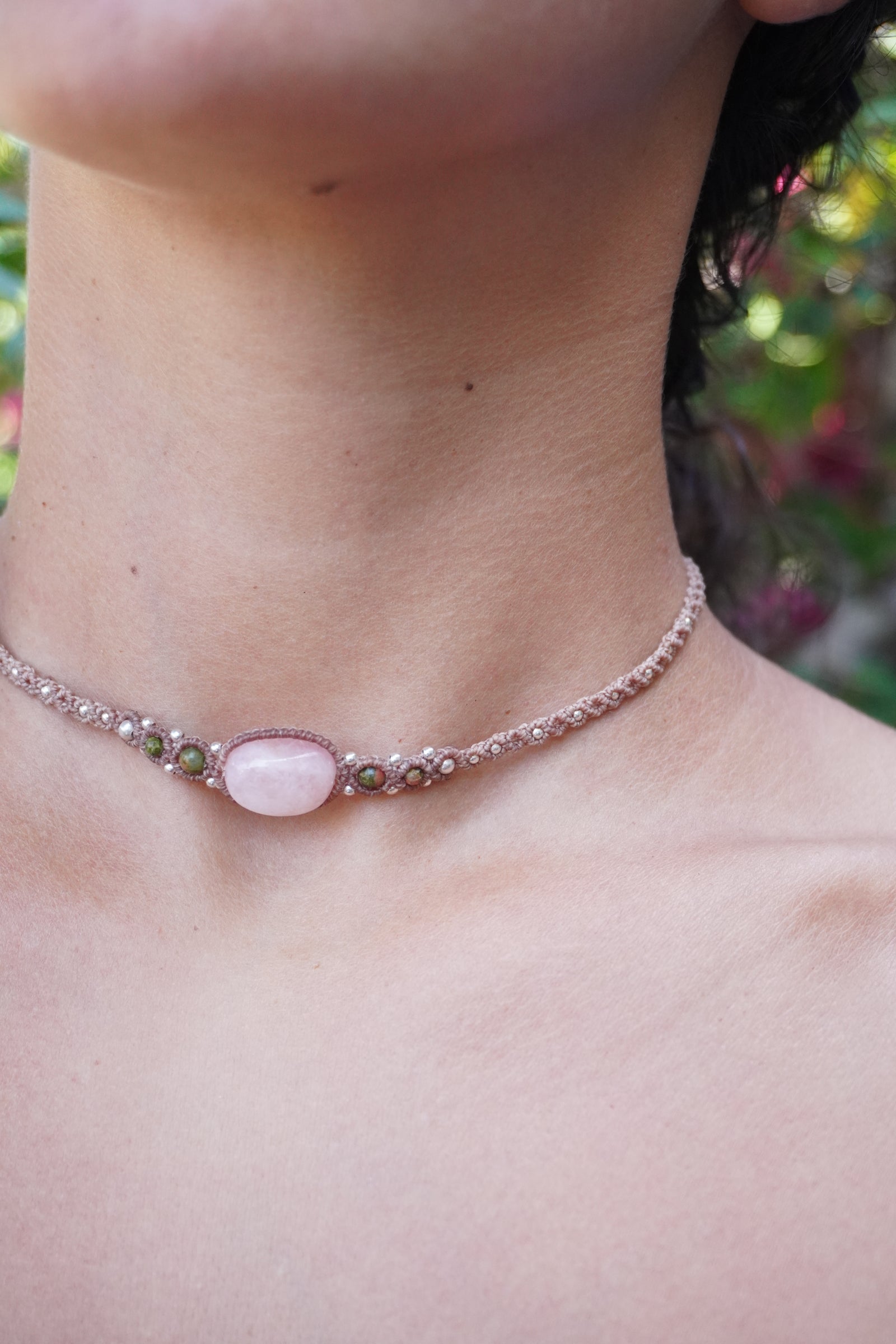 Choker de Rodonita, Unakita y Cuarzo rosa