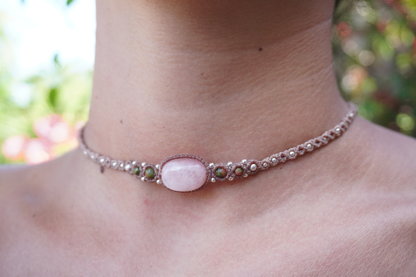 Choker de Rodonita, Unakita y Cuarzo rosa