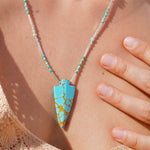 Collar Punta de Turquesa, Amazonita, Piedra Luna Arcoíris y Labradorita