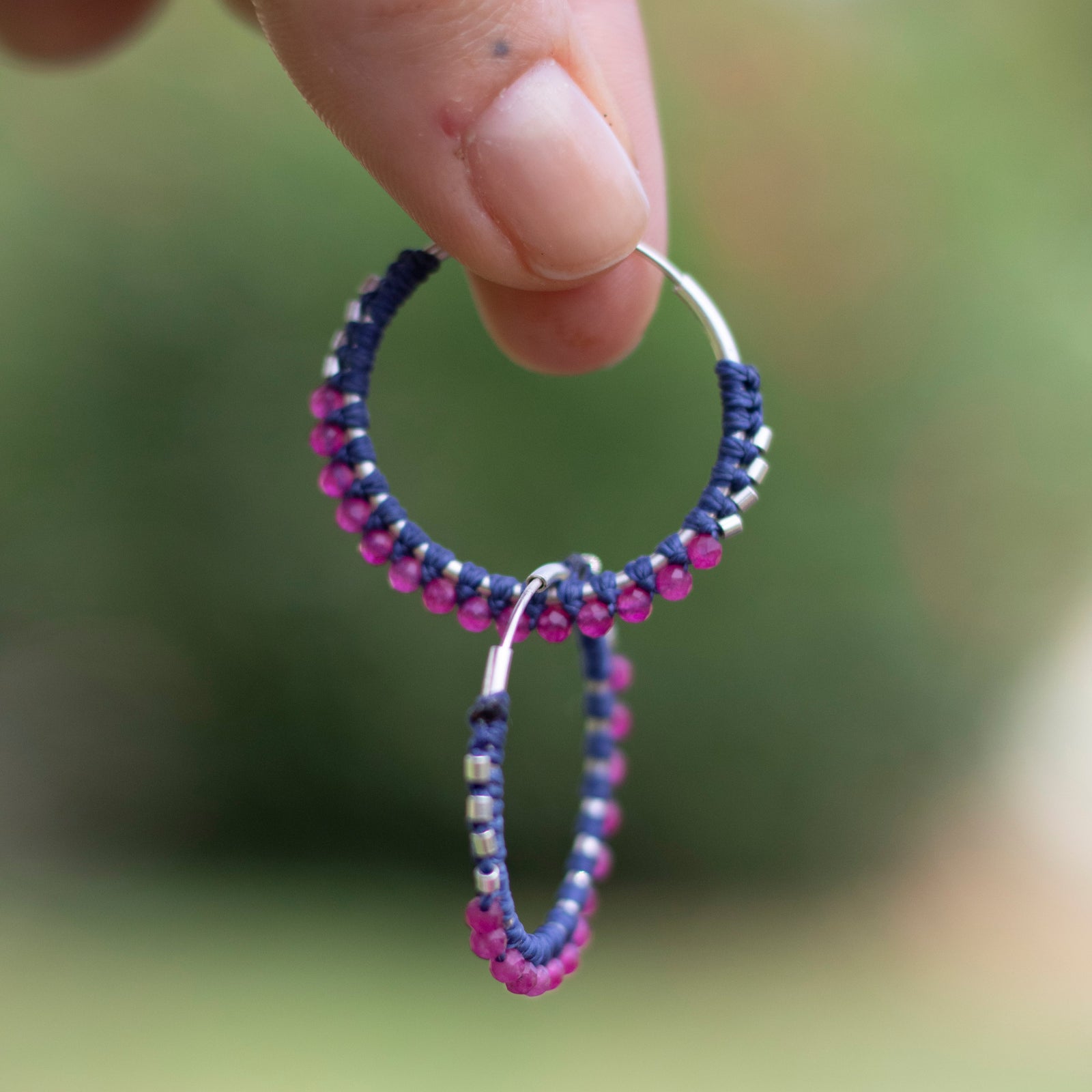 Aros de plata con Rubí