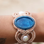 Brazalete de Apatita y Perlas