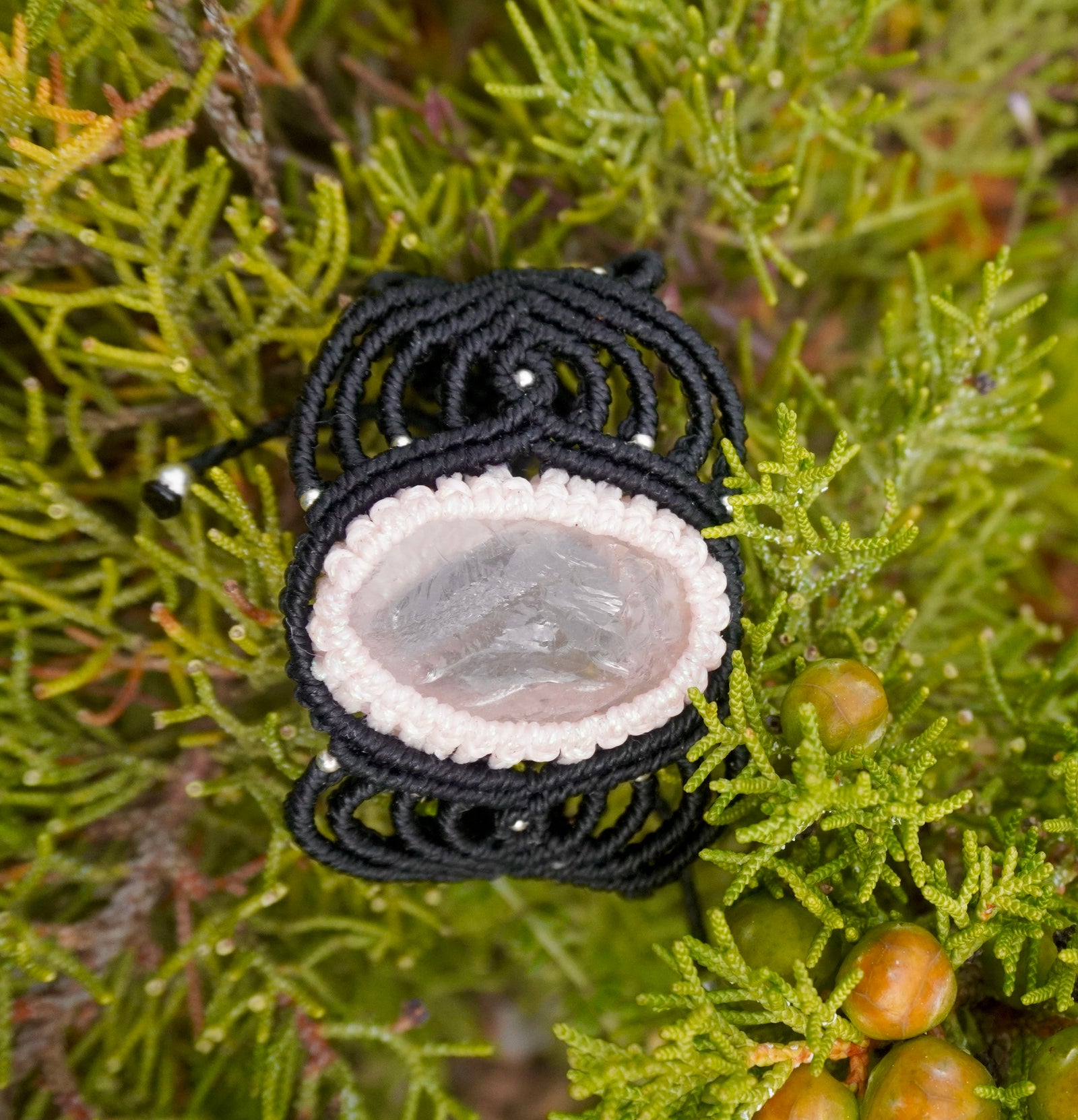 Brazalete de Cuarzo Rosa sin pulir
