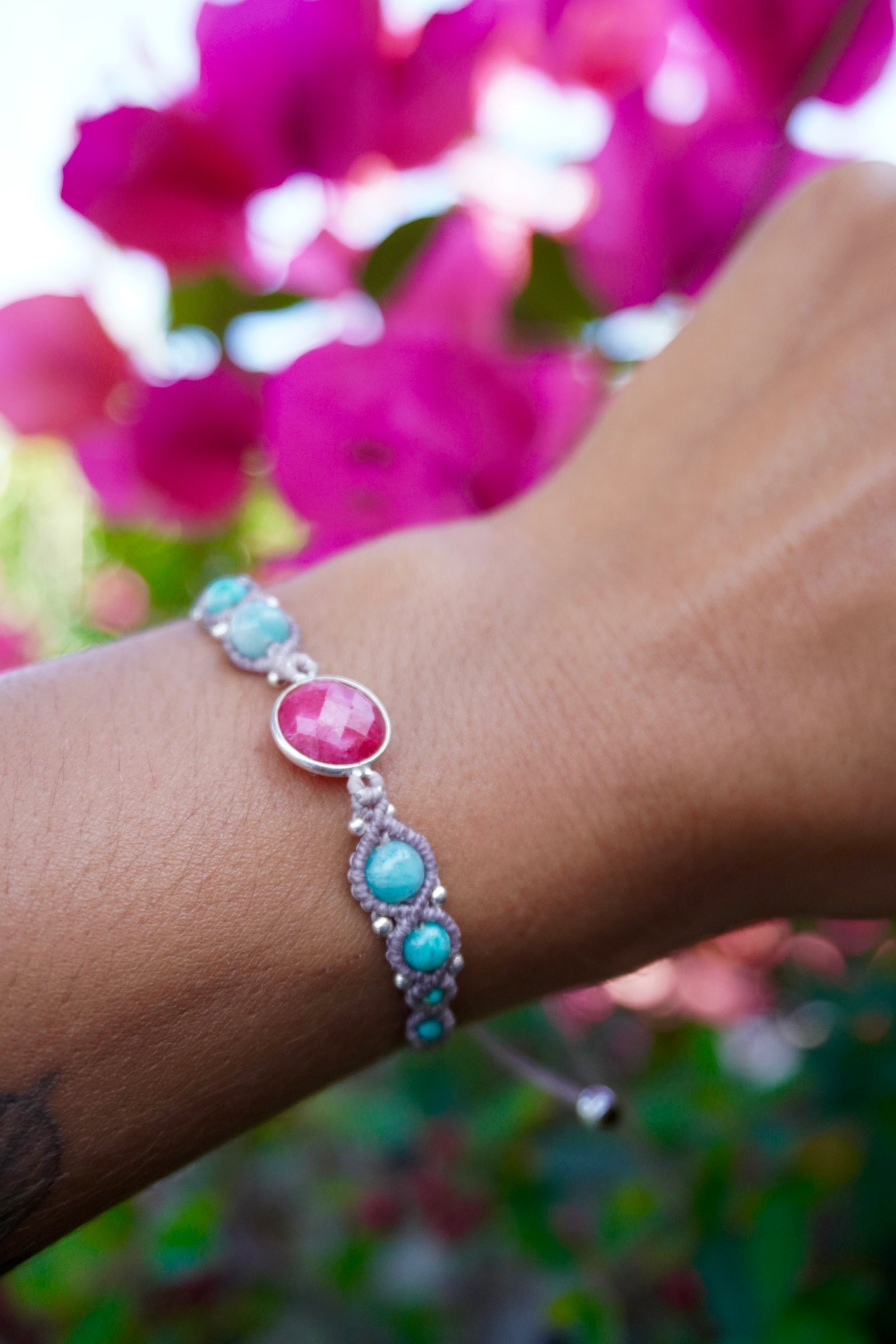 Pulsera de Rubí, Amazonita y Turquesa