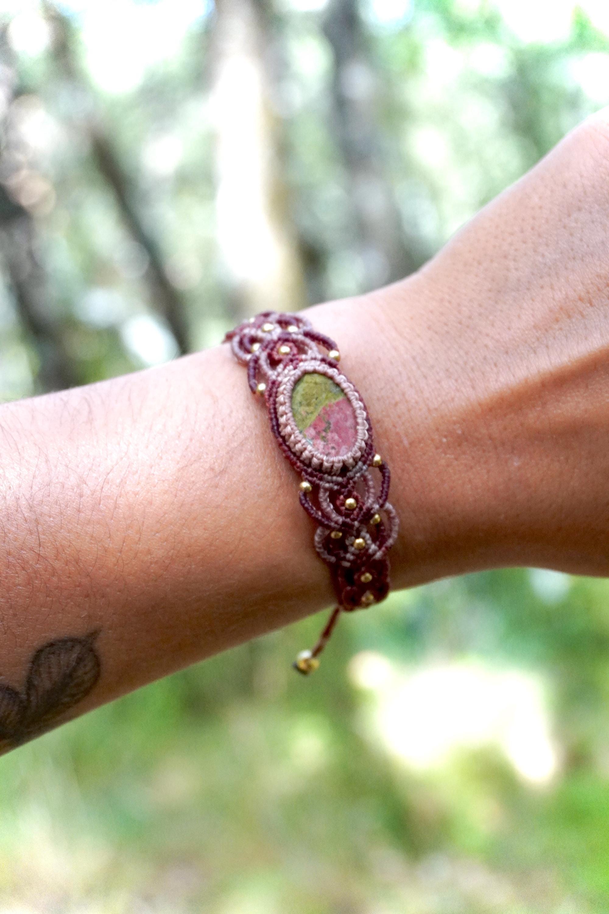 Pulsera de  Unakita y bronce