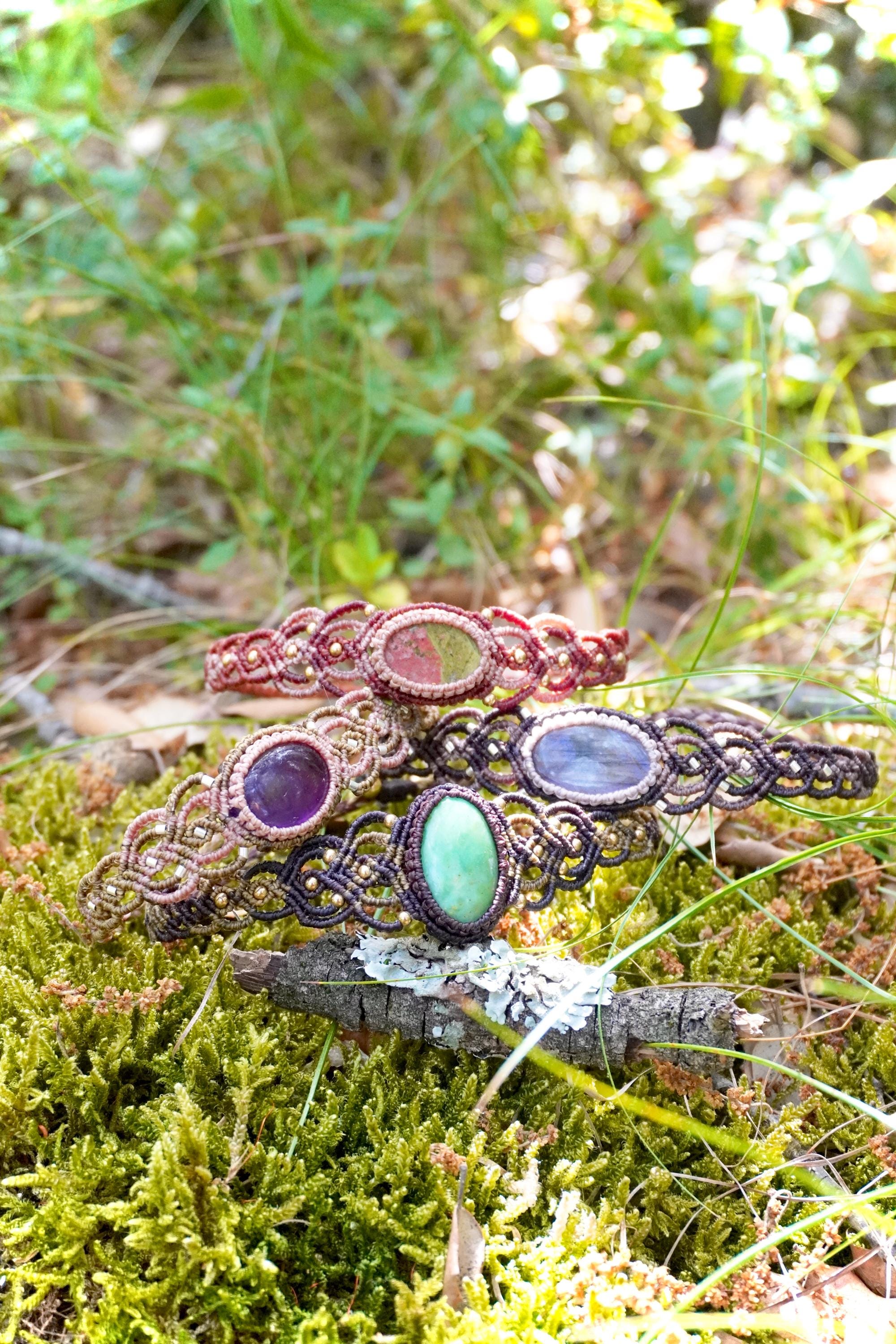 Pulsera de  Unakita y bronce