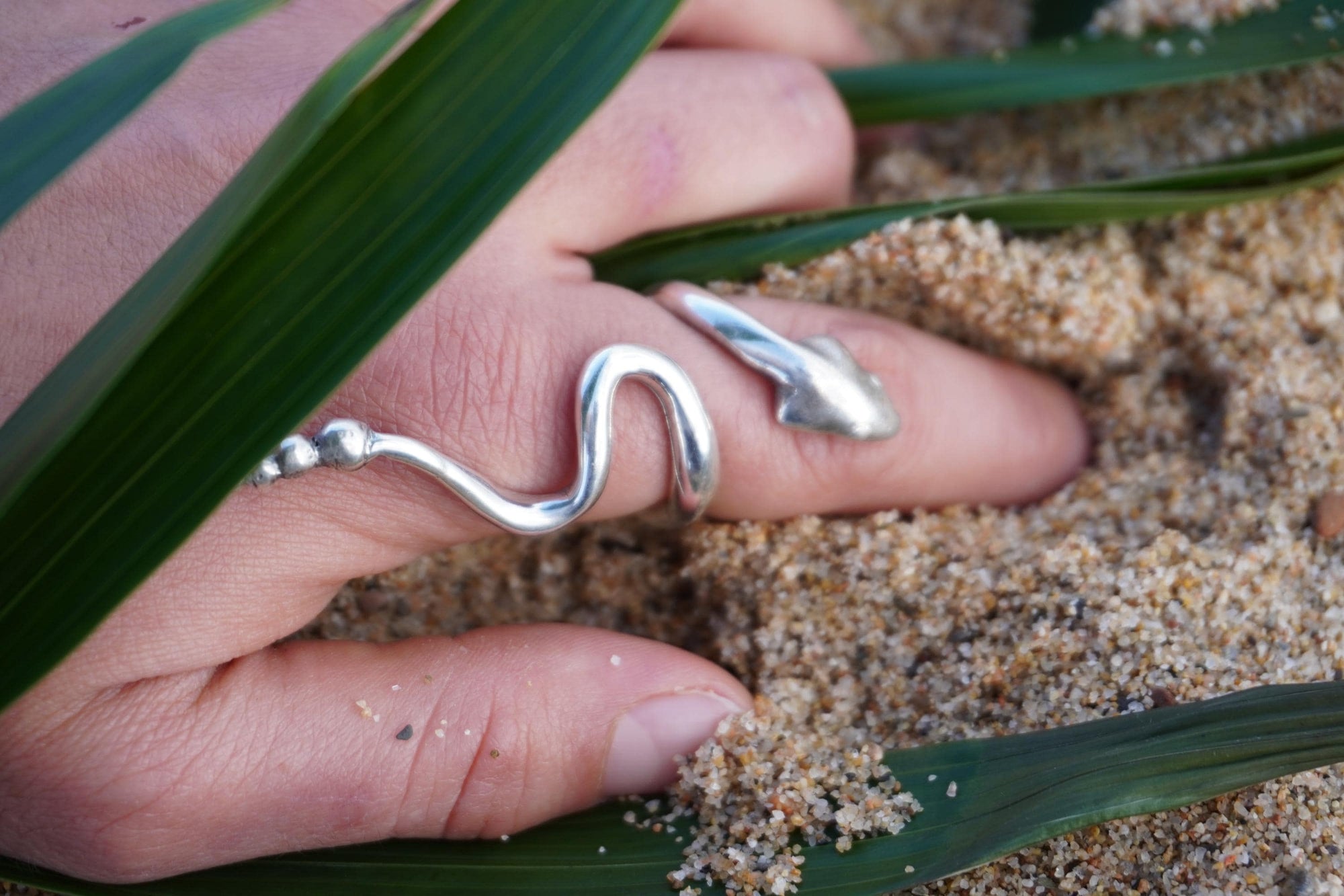Anillo Cobra (serpiente)  en plata fina